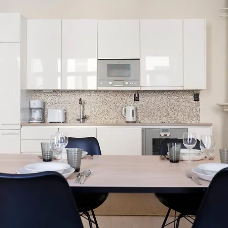 2ndhomes Luxury Center Two Storey 3br Penthouse With *